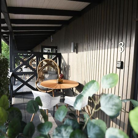 Bahnhofs Hotel Alūksne Kültér fotó