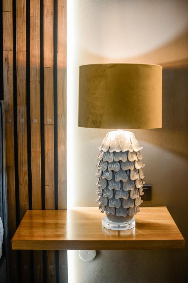 Bahnhofs Hotel Alūksne Kültér fotó